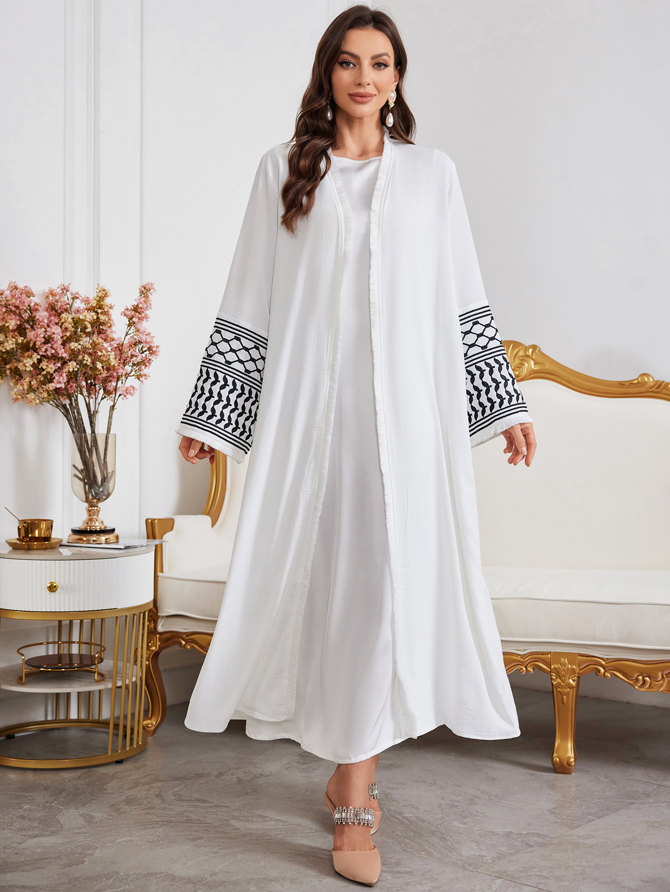 Linen Open Abaya with Embroidered Cuffs (1)