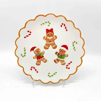 Christmas Gingerbread Man Scalloped Plate
