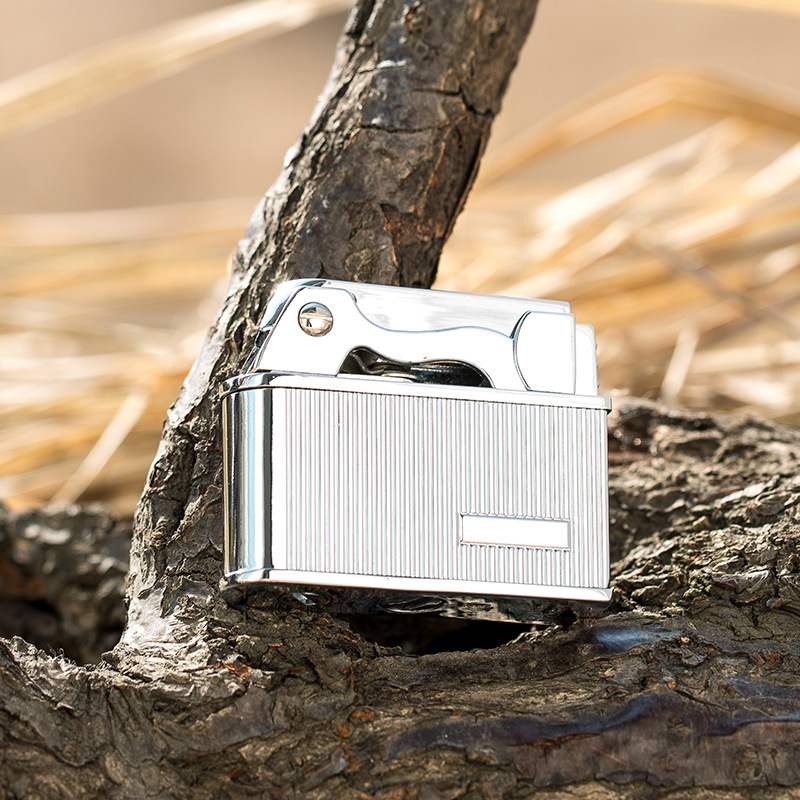 Jobon Old style retro kerosene lighter creative personality metal wheel lighter bronze silver classic movie