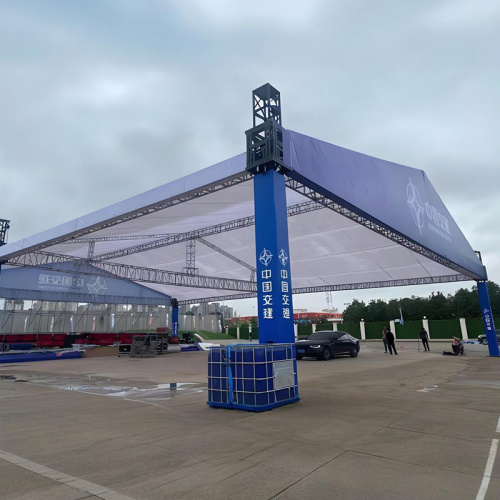 Adjustable Outdoor Truss System