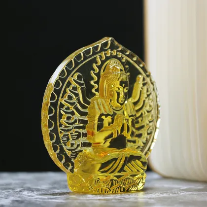 Folk Art 3D Guanyin Statue: Healing Crystal Carving for Temple Souvenirs