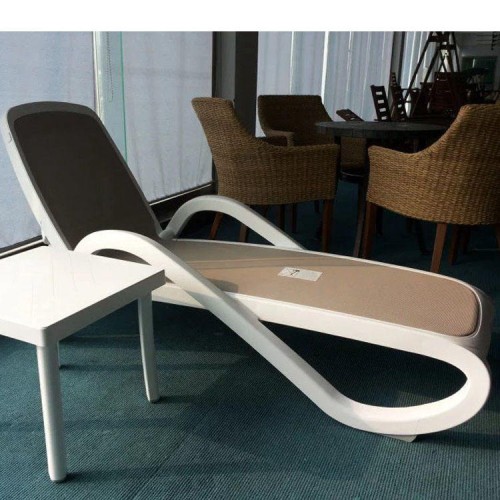 Outdoor Sunbed Rattan Furniture Daybed for Beach Sunlounge