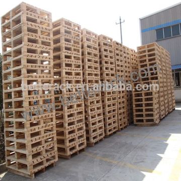 Used heat treated recycle wooden pallet