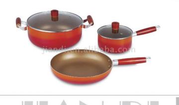 5pcs wooden-handle cookware set