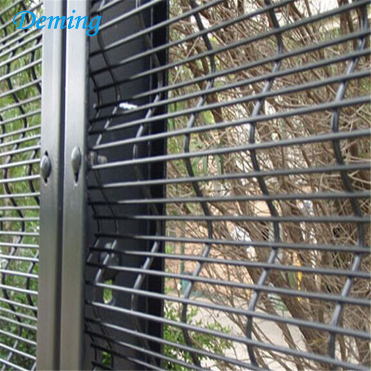 358 welded wire mesh security perimeter jail fence