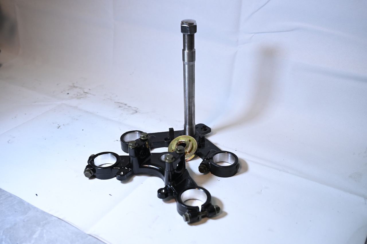 Reinforced Motor Bike Triple Clamp base with anti-fatigue design