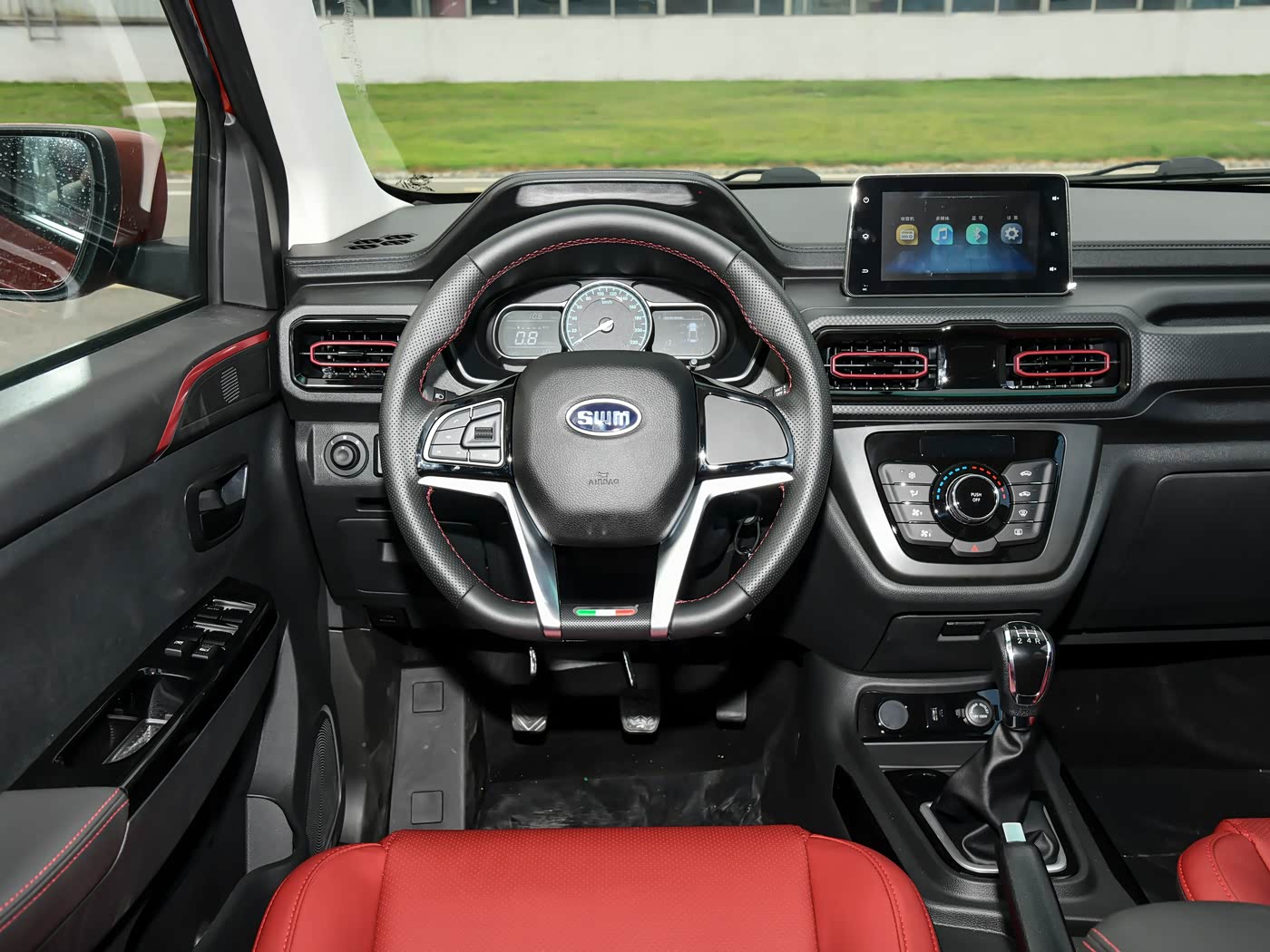 SWM Tiger 2025 1.5L Manual Deluxe Edition