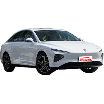 2023 ROEWE D7: Luxury Electric Mid-Size Sedan