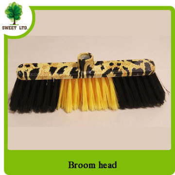 Wholesales plastic broom /brush with wooden mop stick