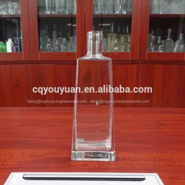 Super flint glass screw top 750 ml glass bottles for vodka