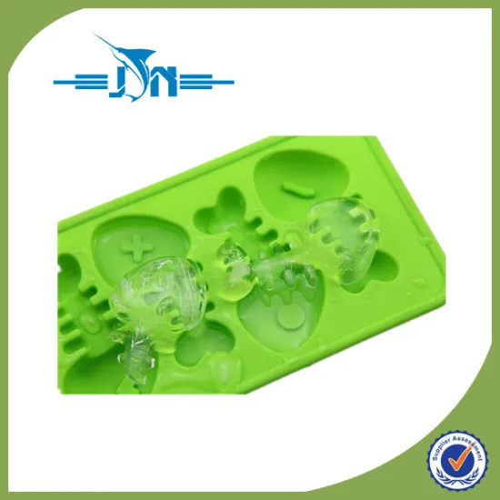 Professional jumbo silicone ice cube tray