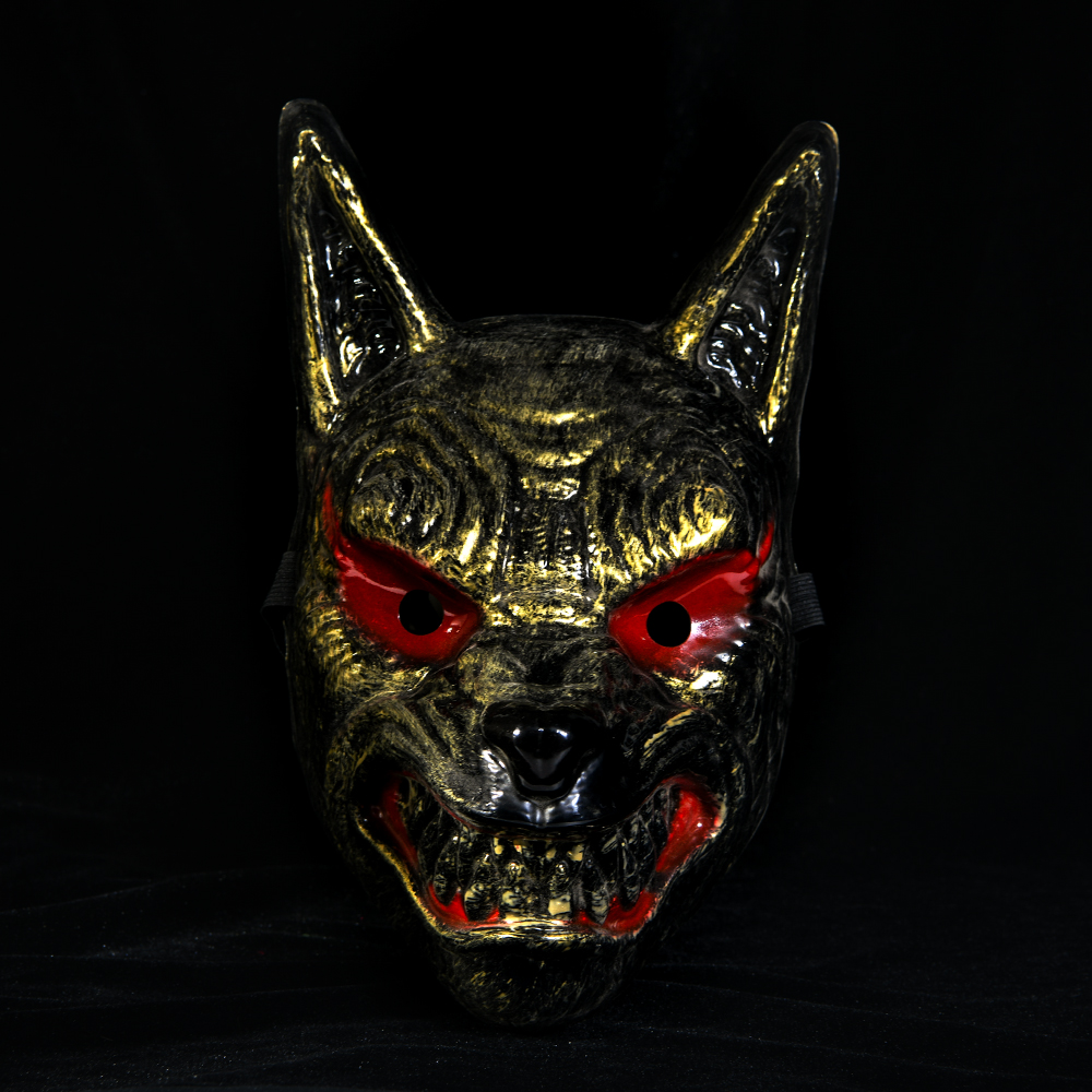 Retro Distressed Wolf King Mask
