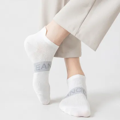 Mens invisible socks with deodorant fiber belt