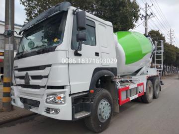 Howo 12 cubic meters concrete mixer truck