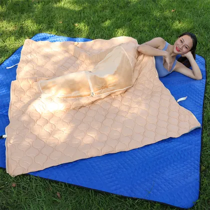 Lightweight Windproof Thermal Poncho: Hiking Puffy Blanket for Wild Camping