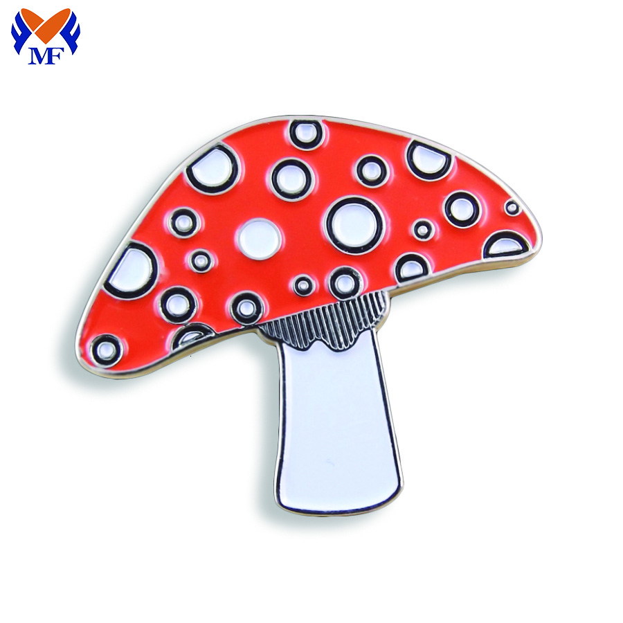 Metal Custom Enamel Mushroom Pin Badge