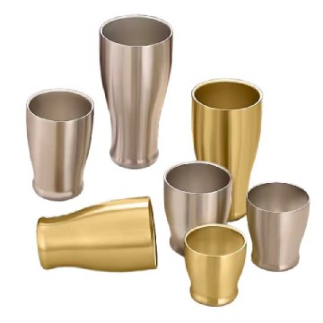 Bierbecher aus Edelstahl