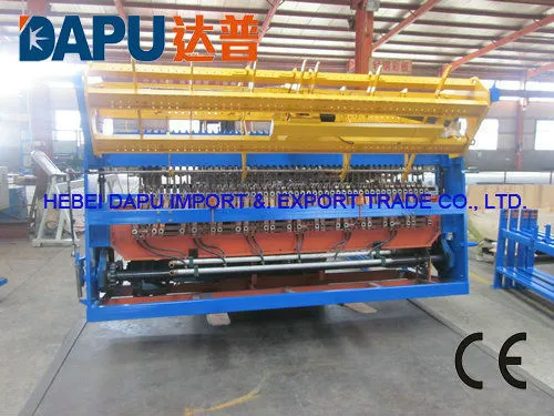Automatic welded wire mesh panel machine for fence and construction