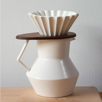 Hot Selling White Matte Ceramic Coffee Filter Maker with Coffee Pot for Restaurants and Hotels