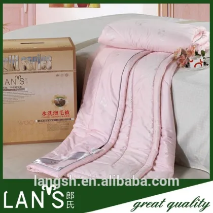 hotel four seasons sheep wool quilt