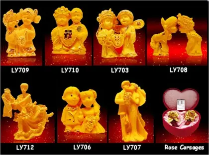 Golden Gift  Craft, couples, wedding, Valentine