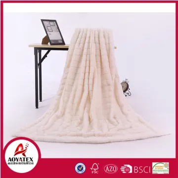 100% polyester Little rabbit hair fake fur micromink blanket fabric
