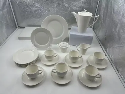 Ceramic tableware for enjoying meals