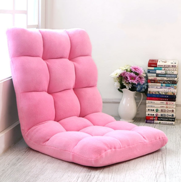 comfortable adjustable folding chair in living room