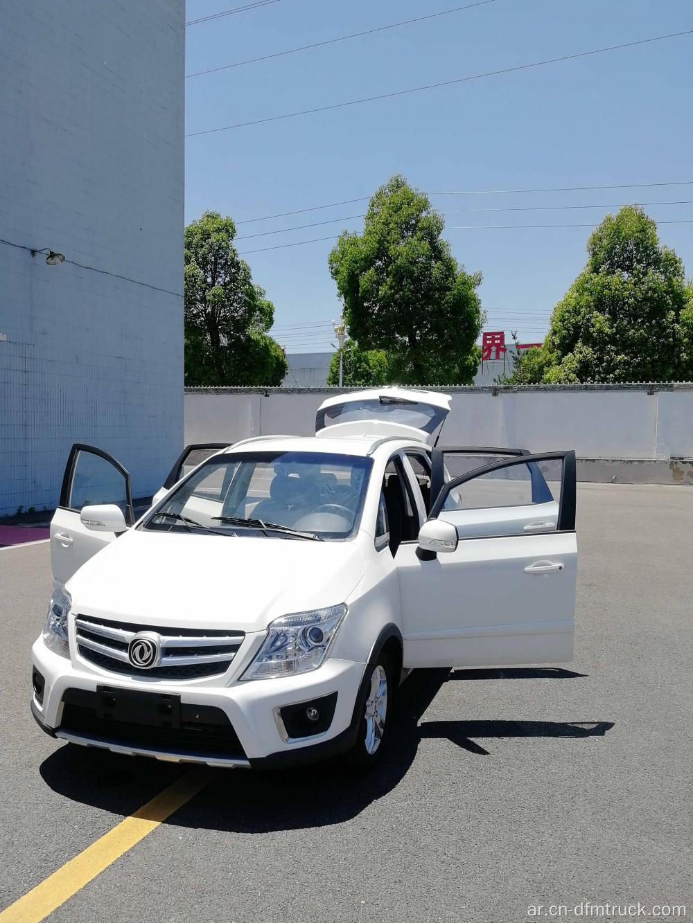 محرك البنزين Dongfeng A1 hatchback mini suv 5MT