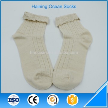 Custom wave lace design ladies cotton women lace socks
