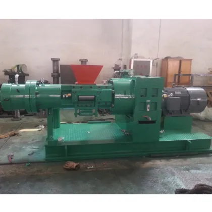 Factory Price 90mm Hot Feed Rubber Extruder Machine / Single Screw Extruders