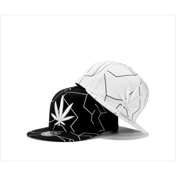 Gorra de hip-hop con gorra de béisbol bordada en hoja negra