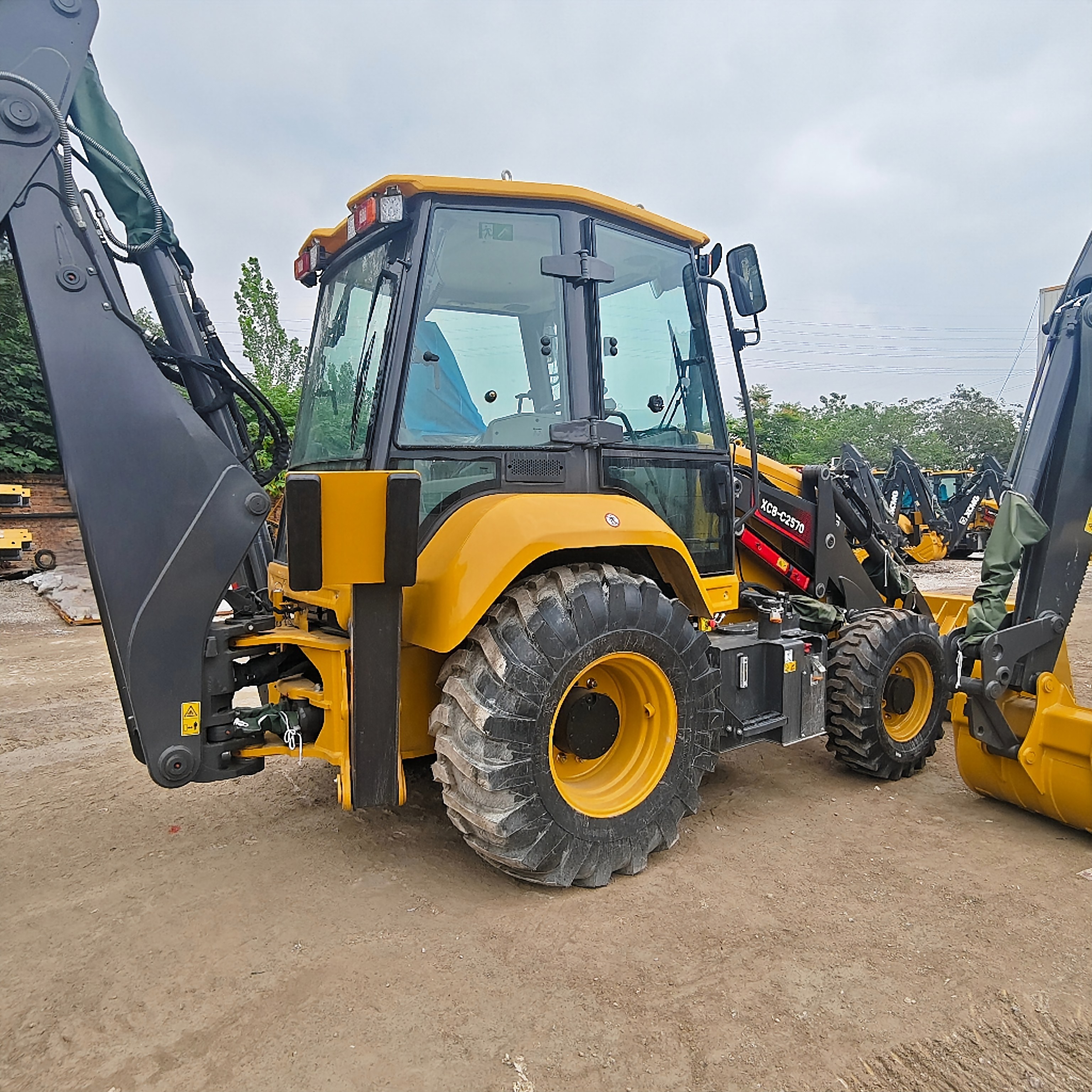 xc8c2570 3