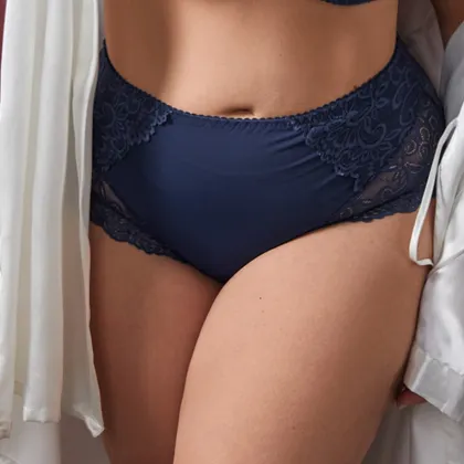 High Quality Ladies Discount Underwear M-4XL