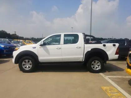 Wing Up Van Foton Pickup for Urban Logistics