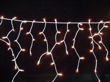 LED Icicle Lightc.Icicle Light: 1. Προδιαγραφή: Το πλάτος είναι 5m; ύψος φωτός συμβολοσειράς: 30cm-50cm-70cm. Totalize: 120 λαμπτήρες. 2.