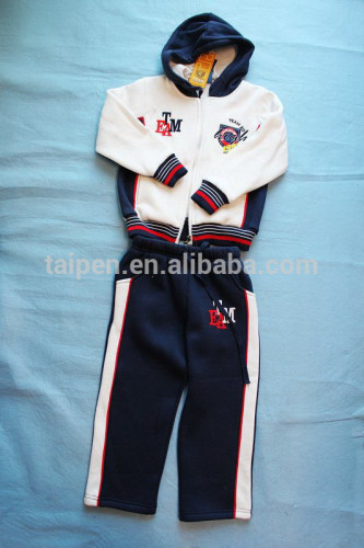 2014 Latest Fashion Design Soft Fabric Boys Clothing Sets