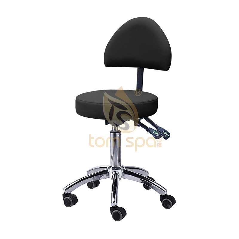 Rolling Master Chair with Back