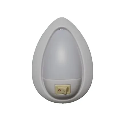 Smart Light-Sensor Lamp
