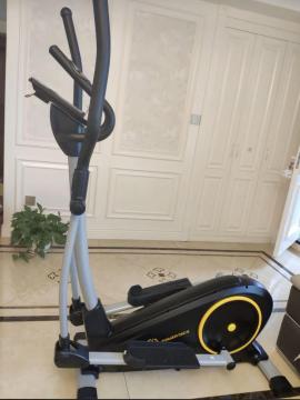 Home Motor and computer controlled Elliptical Trainer
