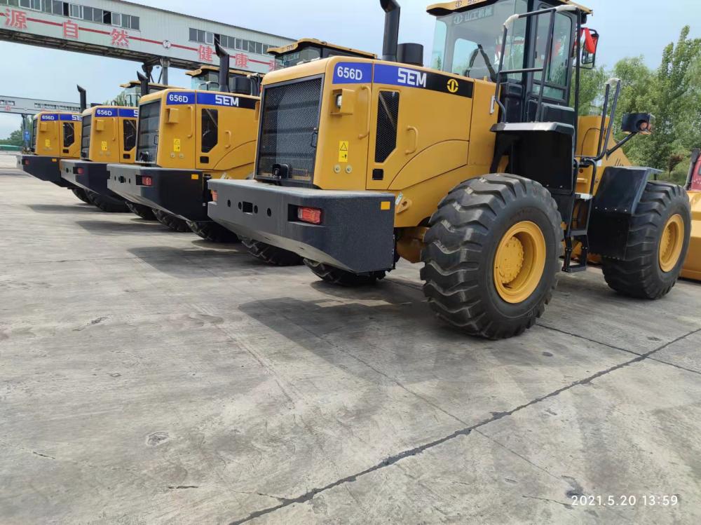 Caterpillar Loader