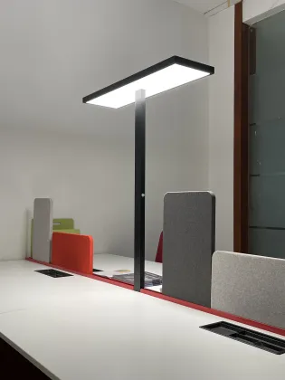 High-Tech Desk Lamp - Customizable Factory Made E296 Office Lighting