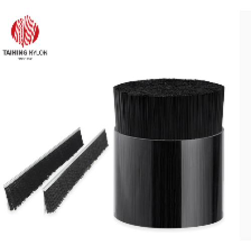 Nylon filaments for nacelle cover sealing brush