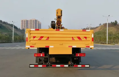 Brand New XCMG 12T Telescopic Crane Truck
