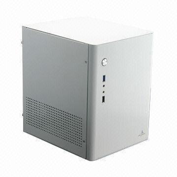 Mini-ITX computer cases in white and black