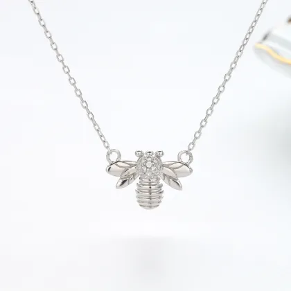 S925 Silver Inlaid With Stone Small Bee Clavicle