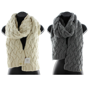 Knitted mens winter warm scarf black and whtie