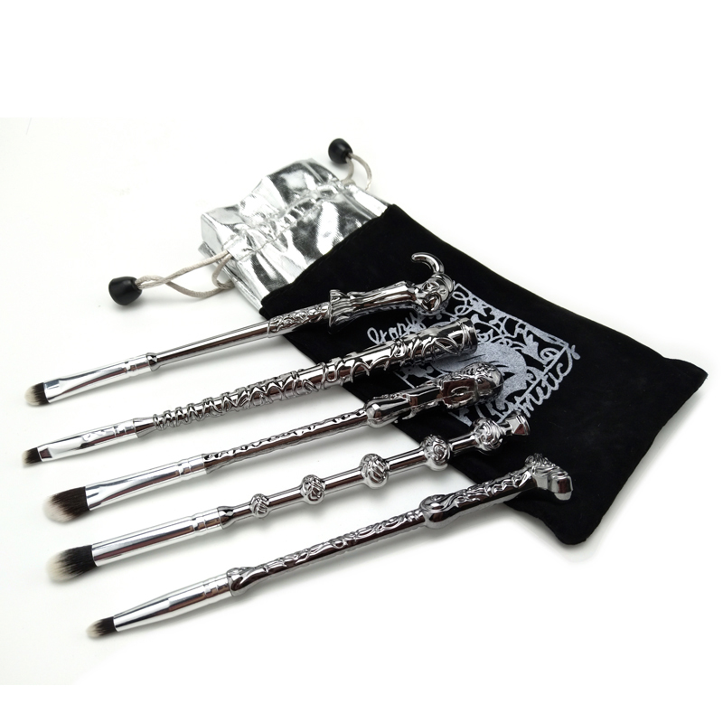 Essential Eye Brush Set with Pouch