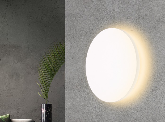 Modern LED outdoor wall light