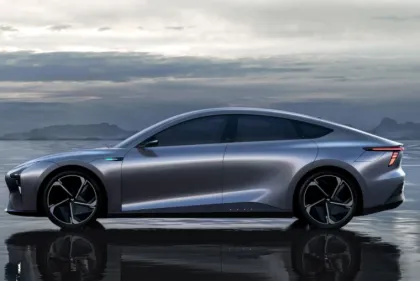 2024 Geely Ji Yue 07: Chinese Luxury EV Sedan with AWD and Lithium Battery